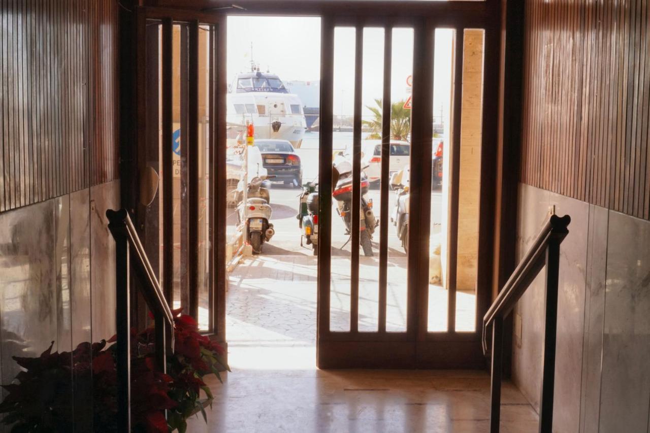B&B Il Profumo Del Porto Trapani Eksteriør bilde