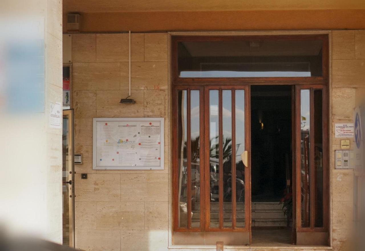 B&B Il Profumo Del Porto Trapani Eksteriør bilde